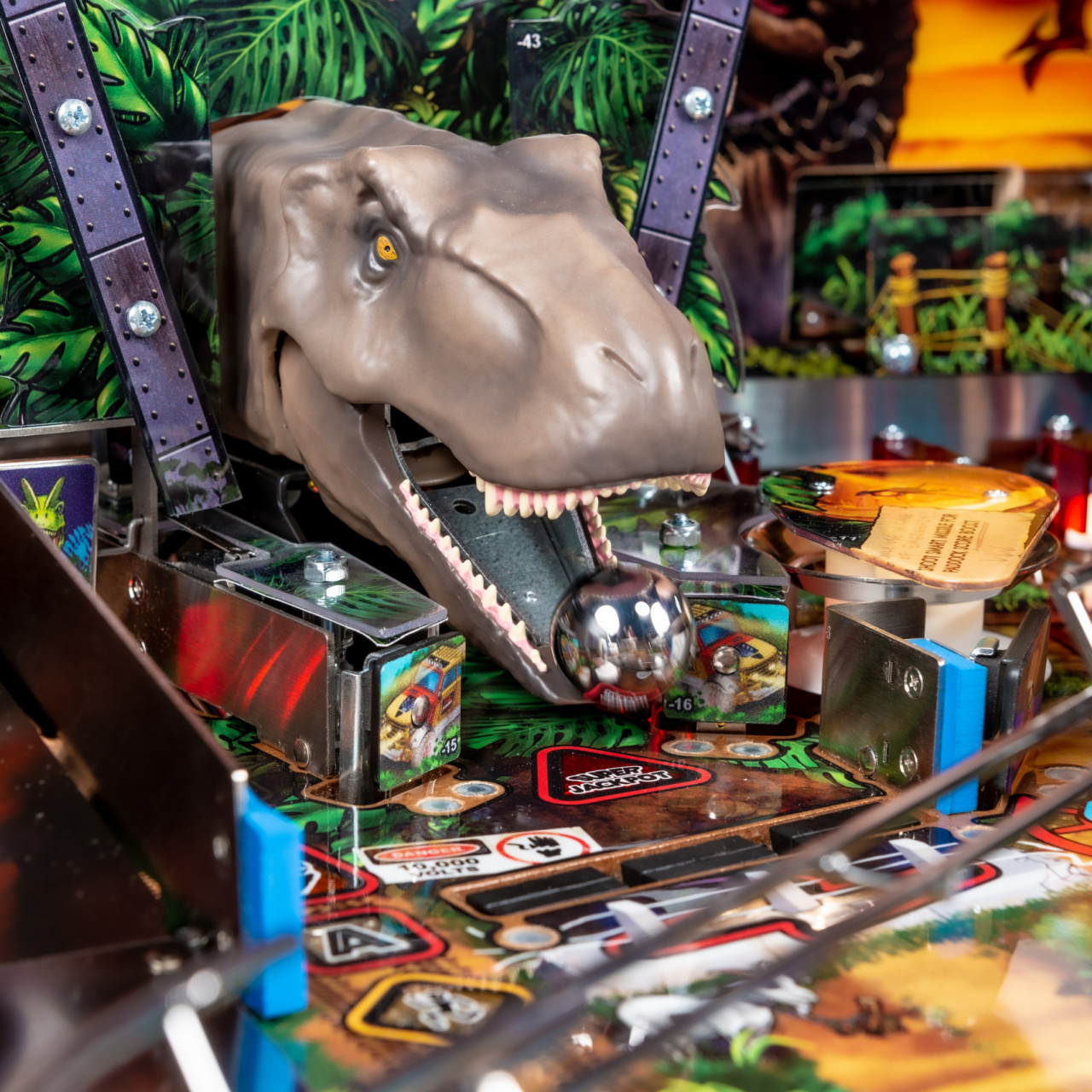 A Pinball Adventure 65 Million Years in the Making… Stern Pinball Announces New Jurassic Park Home Edition