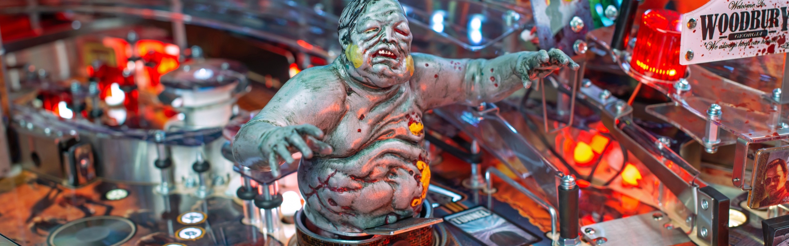 Fight the Dead, Fear the Living in The Walking Dead Remastered, Stern Pinball’s Newest Pinball Machine
